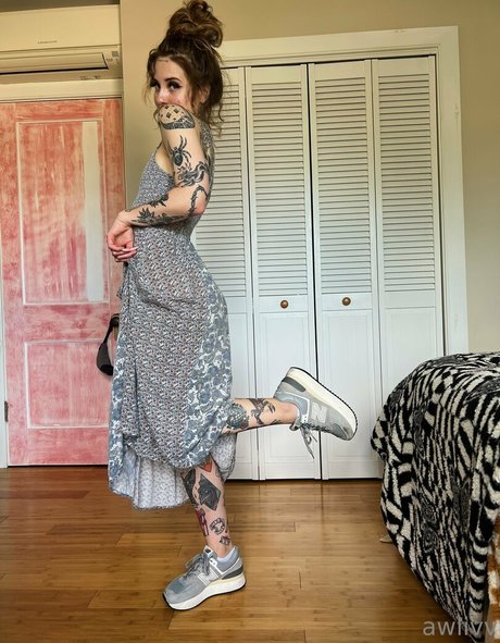 Awlivv leaked nude onlyfans