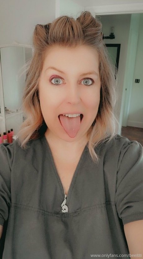 bee88i sex tape onlyfans