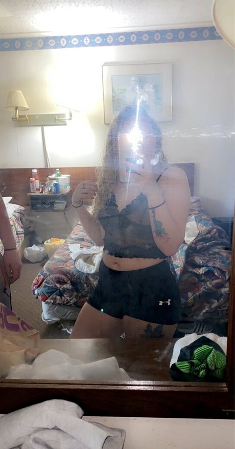 blondiebshortt nude onlyfans leaks