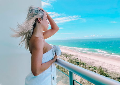 billiebeever onlyfans hot