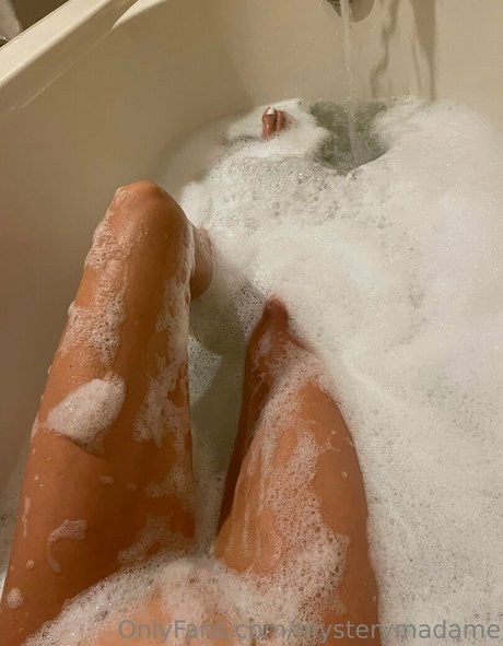 mysterymadame onlyfans leaked.