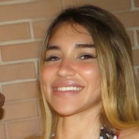 Adelinebri onlyfans leak ass