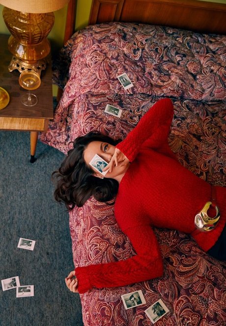 Aubrey Plaza onlyfans boobs