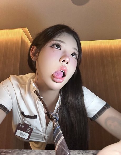 Yuzichucunqi onlyfans gratis