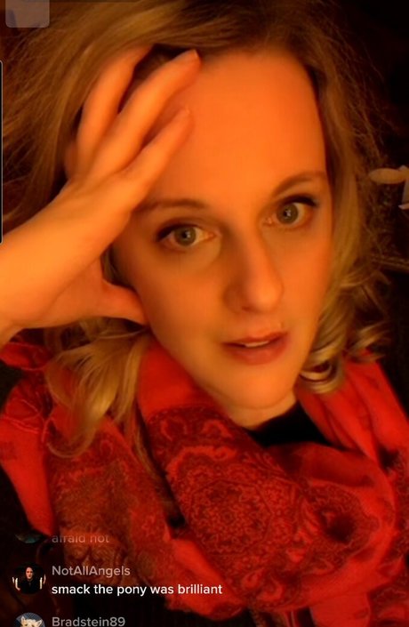 Tan Smith only fans nude leaks