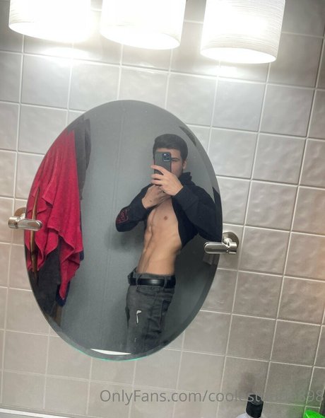 coolestdude898 onlyfans nudes