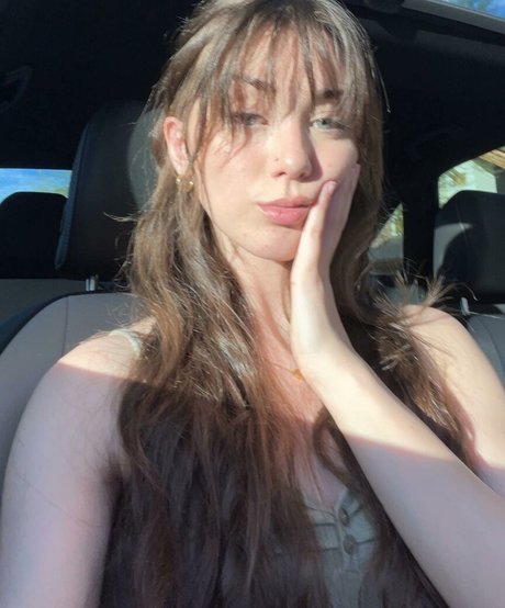 Pieceofmoo onlyfans picture