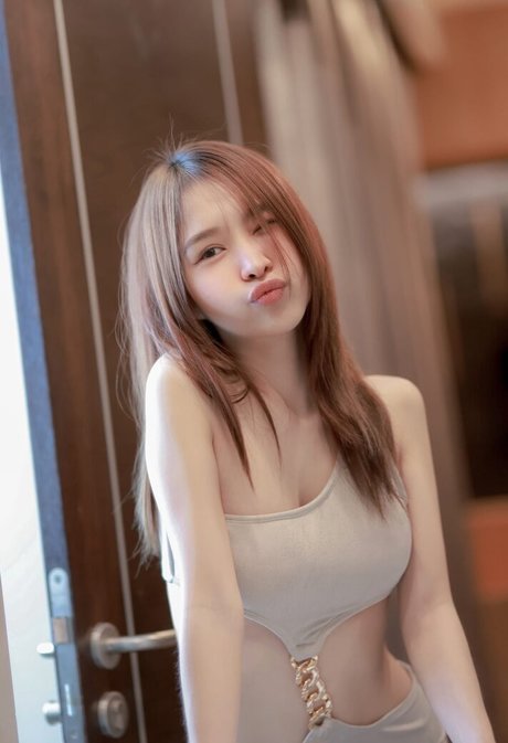 noo sunnly onlyfans nude leak