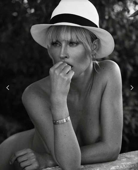 Onlysimonafans onlyfans leaks nudes