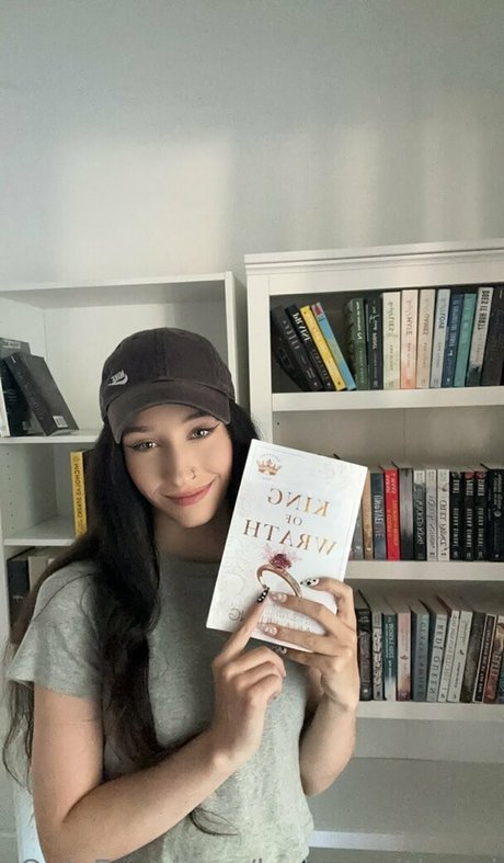 books withaeri naked leaked onlyfans