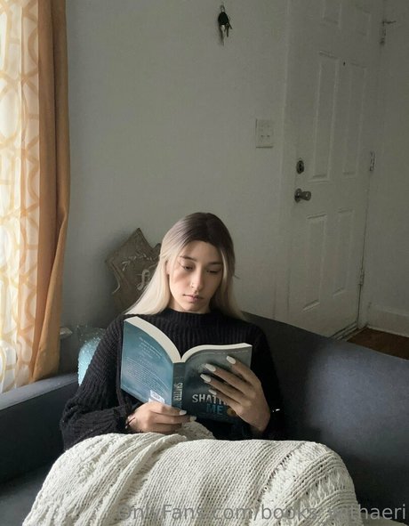 books withaeri nudes onlyfans leaks