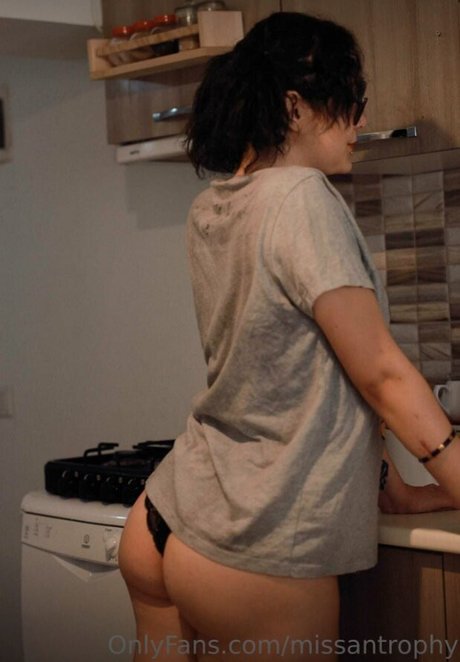 Damkina onlyfans picture