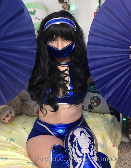 princessmoon129 only fans nudes