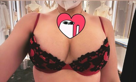 yourfoxyladyy onlyfans porn