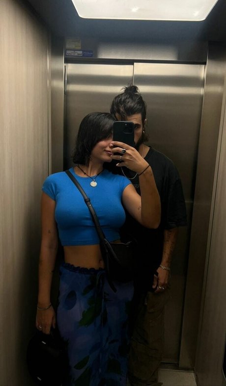 Maria Mood strip onlyfans