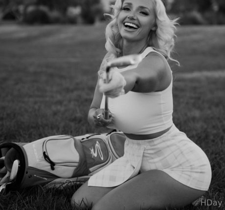 itshollyday hot onlyfans