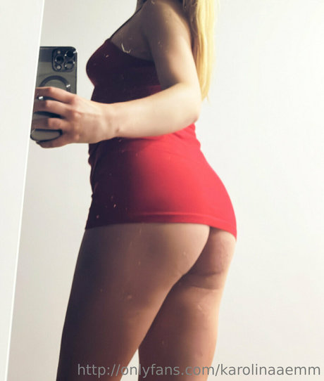 karolinaem free leaked onlyfans pics