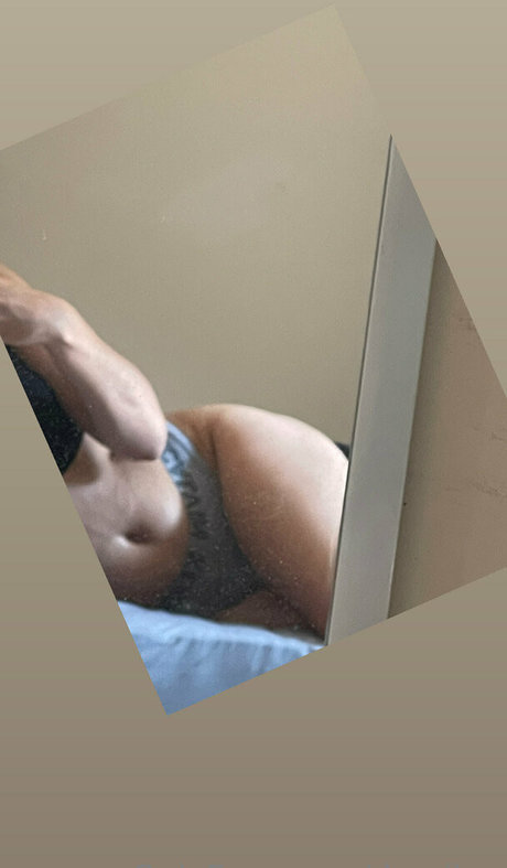 domilee onlyfans model