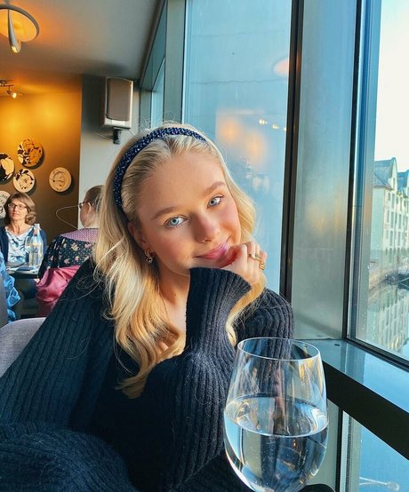 redhead solo onlyfans erotic exposure