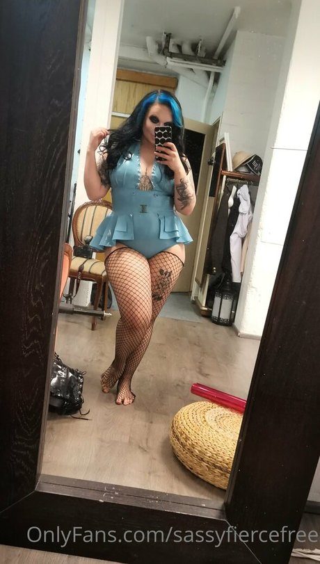 novathenerdfree Profile pic