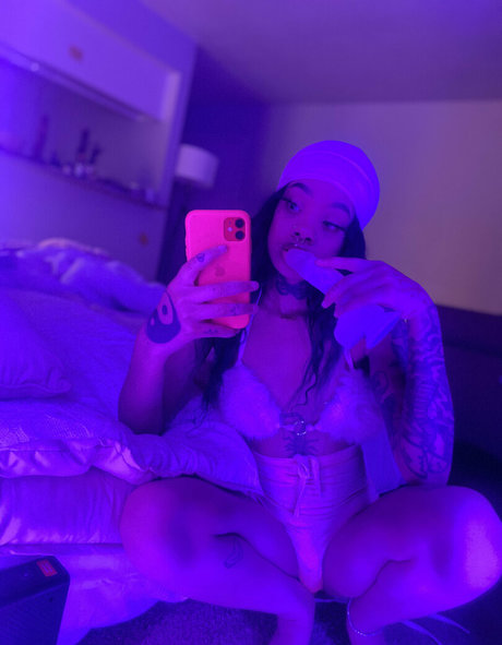 tiffanylannette onlyfans leaked nudes