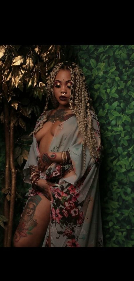 rebelliouschantele leak only fans