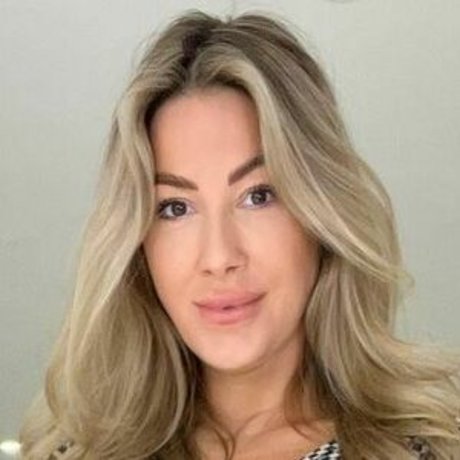 Emily Rose Ross onlyfans nudes