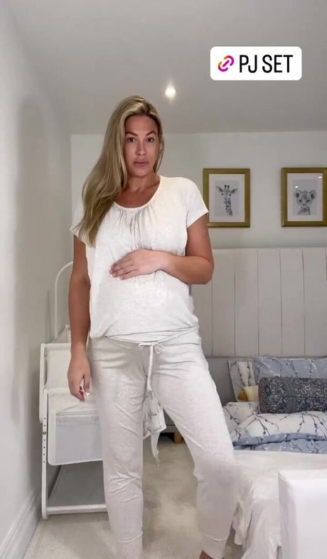 Emily Rose Ross naked onlyfans