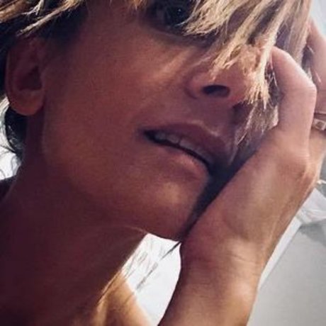 AJ Cook nude onlyfans