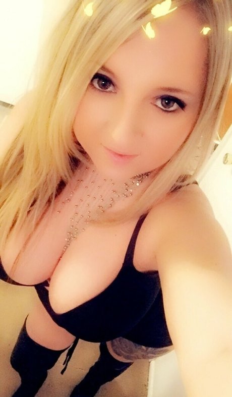 Candykissxo onlyfans sextape leak