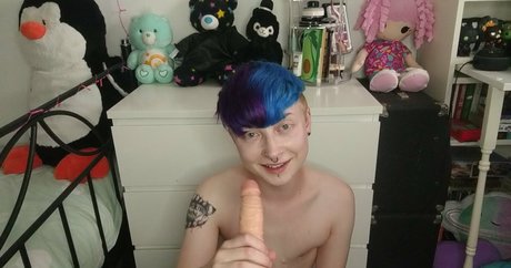 enbyjupiterfree nude porn onlyfans