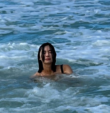 Lauren Tsai desnuda onlyfans