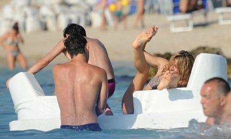 Sienna Miller onlyfans leak nudes