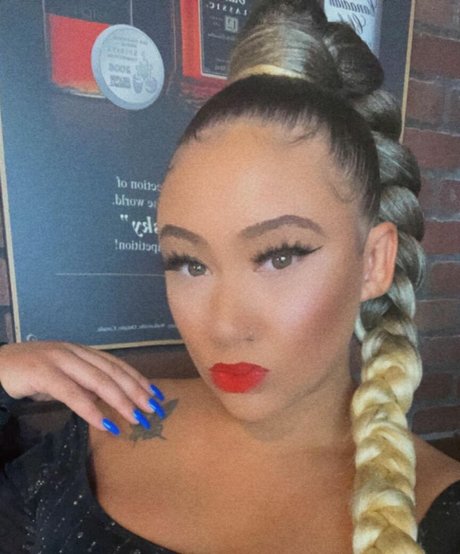 NinaXXX onlyfans content