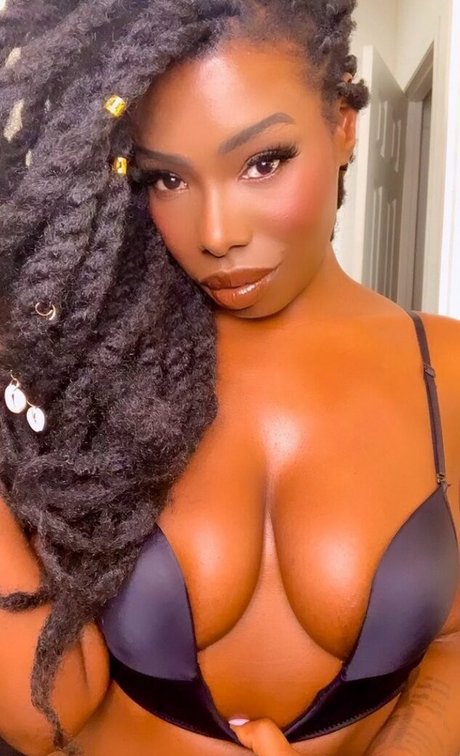 Sarika Soal en onlyfans