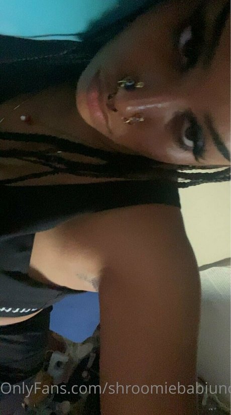 shroomiebabiuncensored onlyfans pics