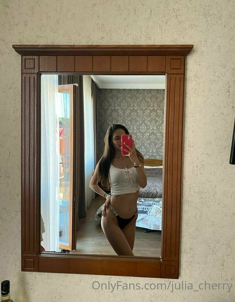 juli love69 onlyfans leak