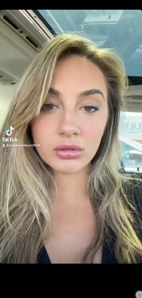 brookespageee only fans leaked porn