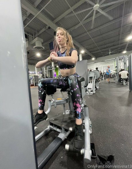 Moongirlbabyy nude onlyfans