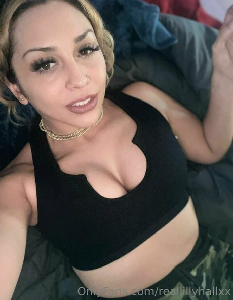 Lilly Hall onlyfans leaked pictures