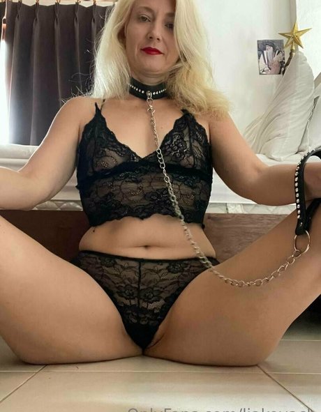 liakovach onlyfans desnuda