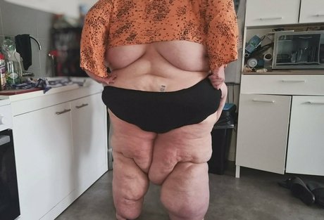 doughbellygirl onlyfans images