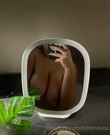 tiddiesbabe onlyfans page