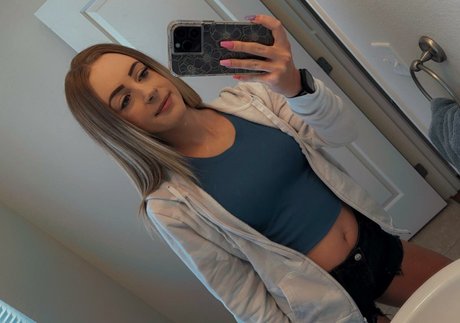 emeraldgrl1 onlyfans pics leaked