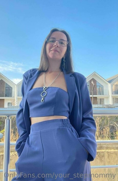 your stepmommy onlyfans leak nude