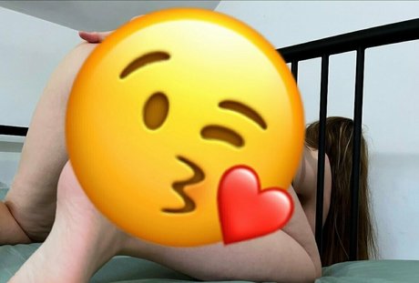 porednastudentkamarusa onlyfans star