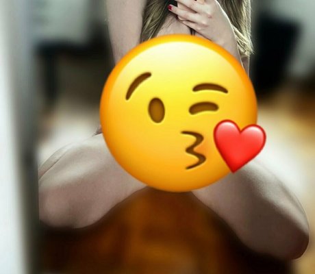 porednastudentkamarusa onlyfans leaks free