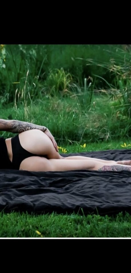 daniiiielle 13 onlyfans nudes