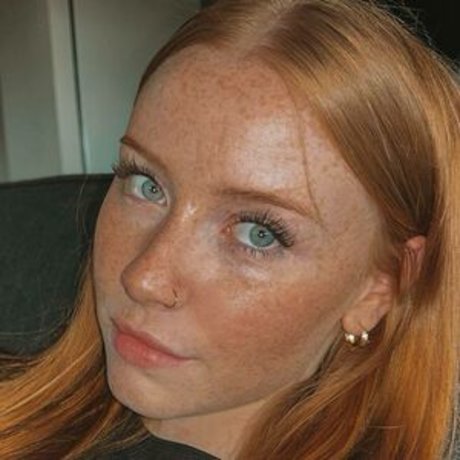 Little miss red onlyfans sex leak