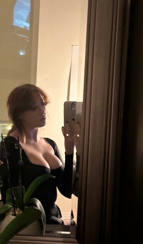 Tati Bruening onlyfans lesk